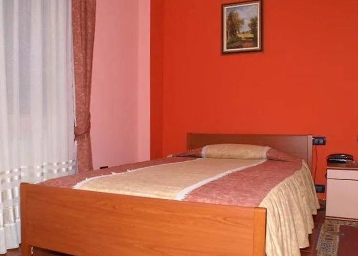 Art Nirvana 3* تيرانا