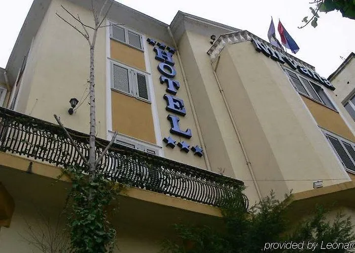 Art Nirvana 3* تيرانا