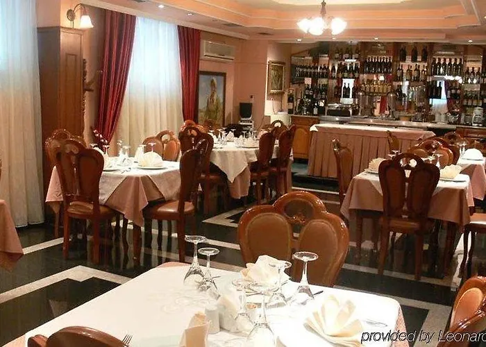 Art Nirvana فندق 3*