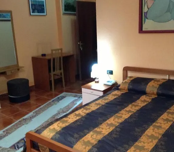 فندق Art Nirvana تيرانا