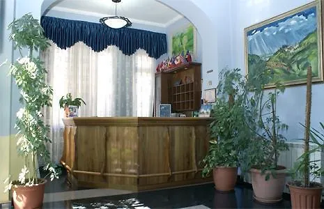 فندق Art Nirvana تيرانا