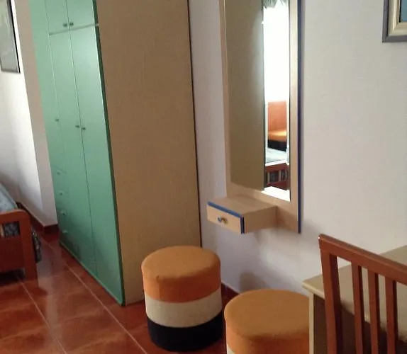 فندق Art Nirvana