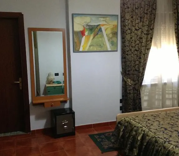 Art Nirvana ティラナ